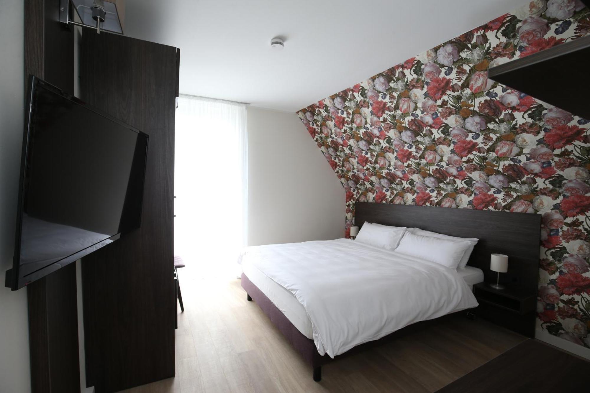 Hotel Faehrhaus Km734 Dusseldorf Ruang foto